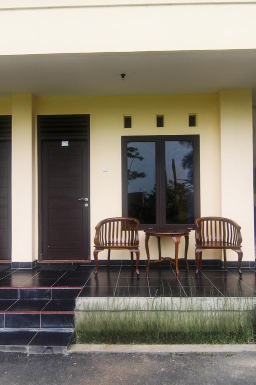 Hotel Cemerlang Baturraden Phòng bức ảnh
