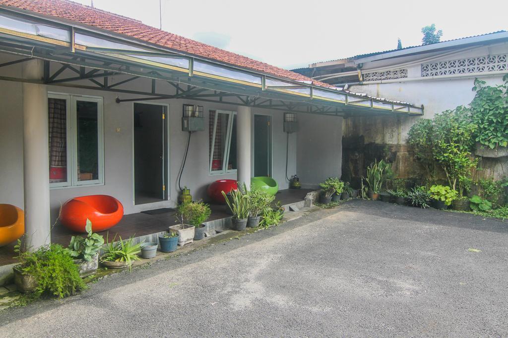 Hotel Cemerlang Baturraden Phòng bức ảnh